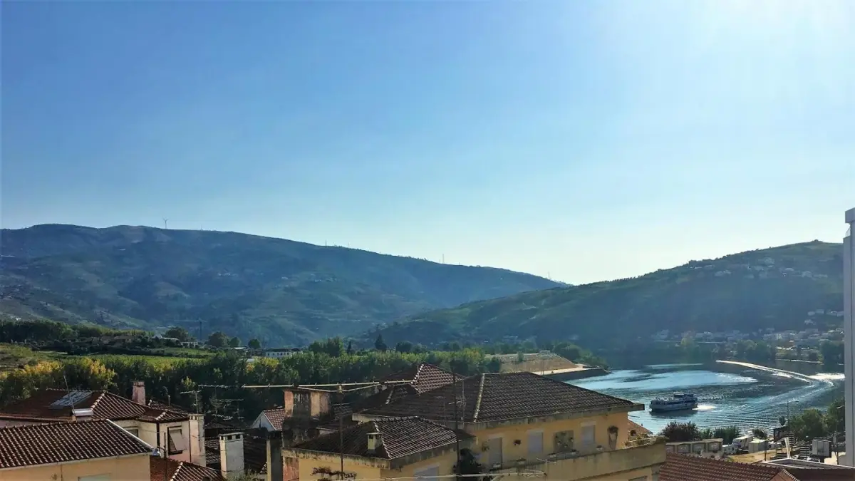 Discover the Charm of Casa Largo do Cruzeiro: The Experience You Deserve - Imagem 17