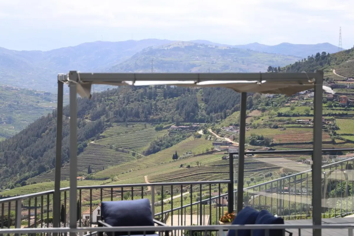 Discover the Casa Vale do Douro: The Gem of Portuguese Hospitality - Imagem 41