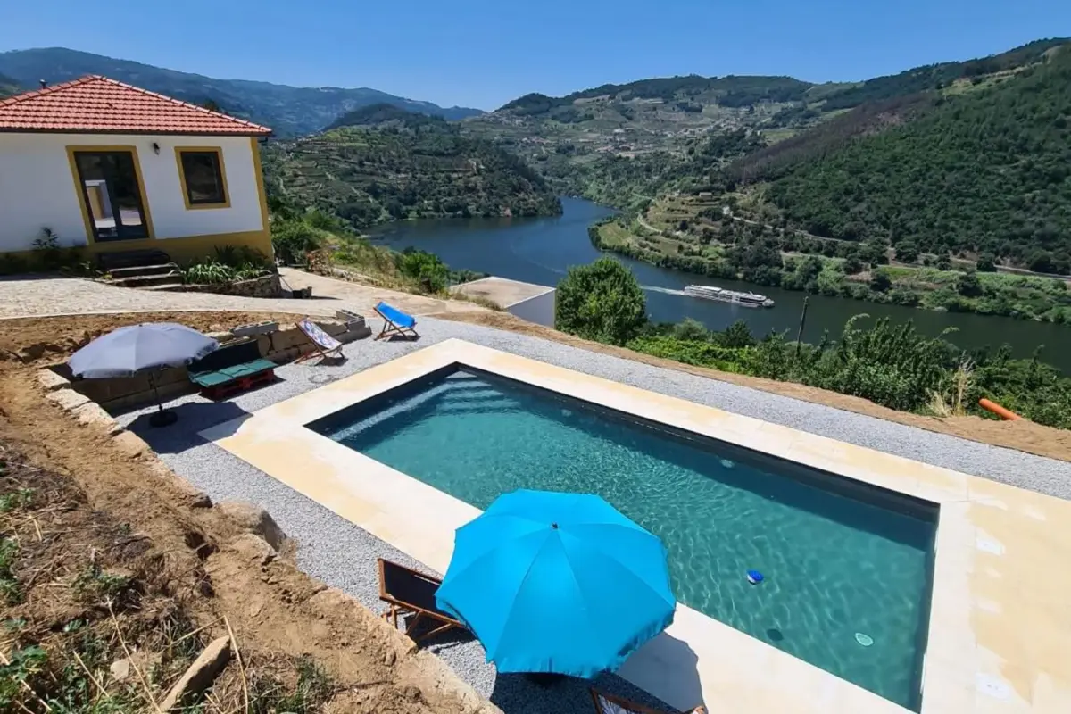 Discover the Casa Vale do Douro: The Gem of Portuguese Hospitality - Imagem 56