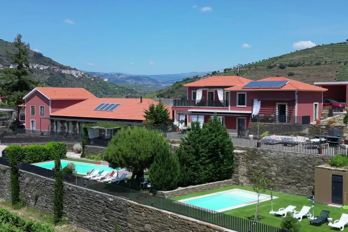 Discover the Casa Vale do Douro: The Gem of Portuguese Hospitality - Imagem 60