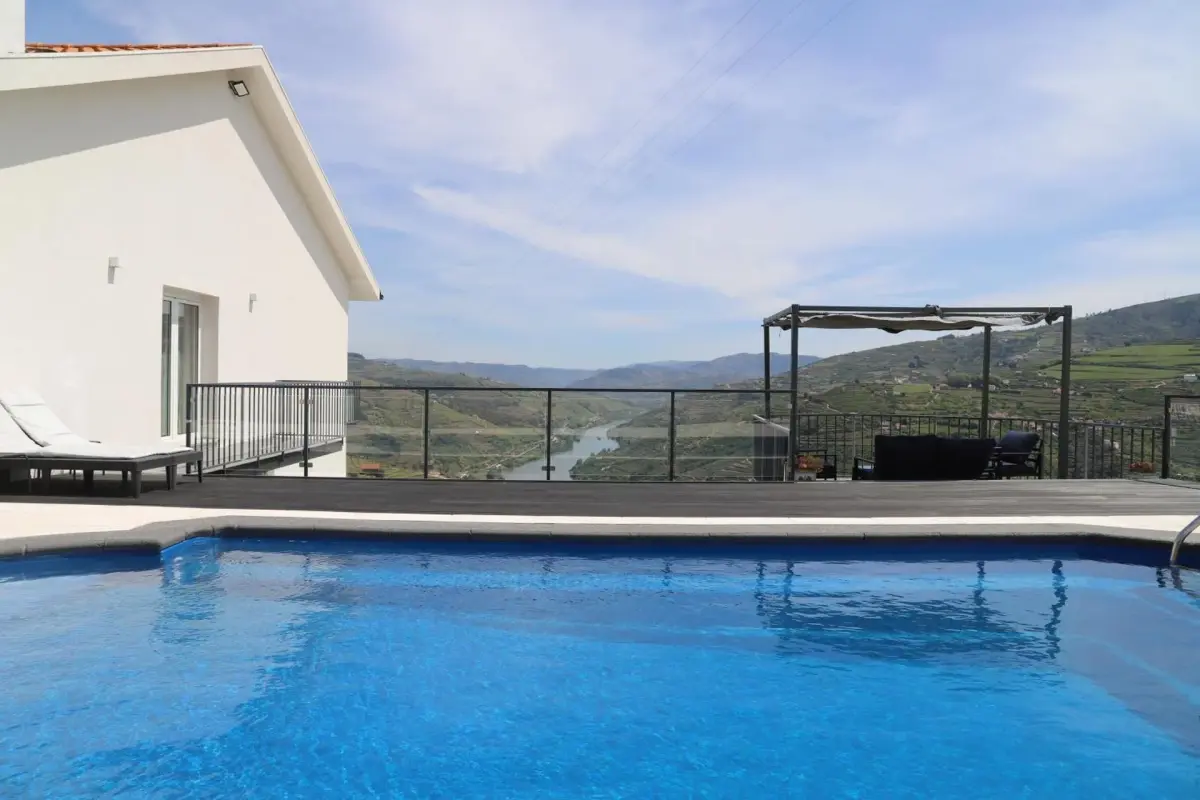 Discover the Casa Vale do Douro: The Gem of Portuguese Hospitality - Imagem 80