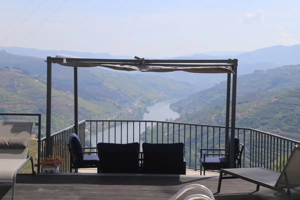 Discover the Casa Vale do Douro: The Gem of Portuguese Hospitality - Imagem 84