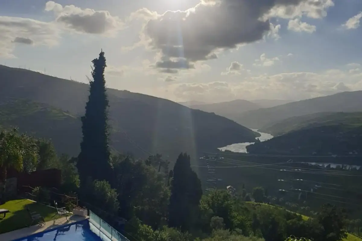 Golden Mirror - Imagem 22