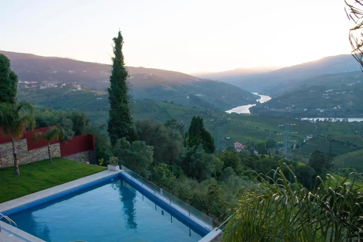 Golden Mirror - Imagem 32