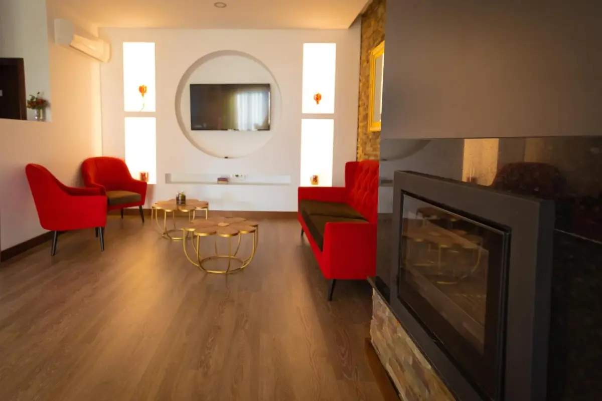 Golden Mirror - Imagem 35