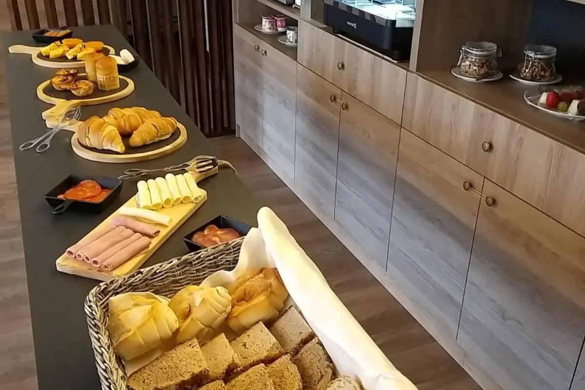 Golden Mirror - Imagem 69