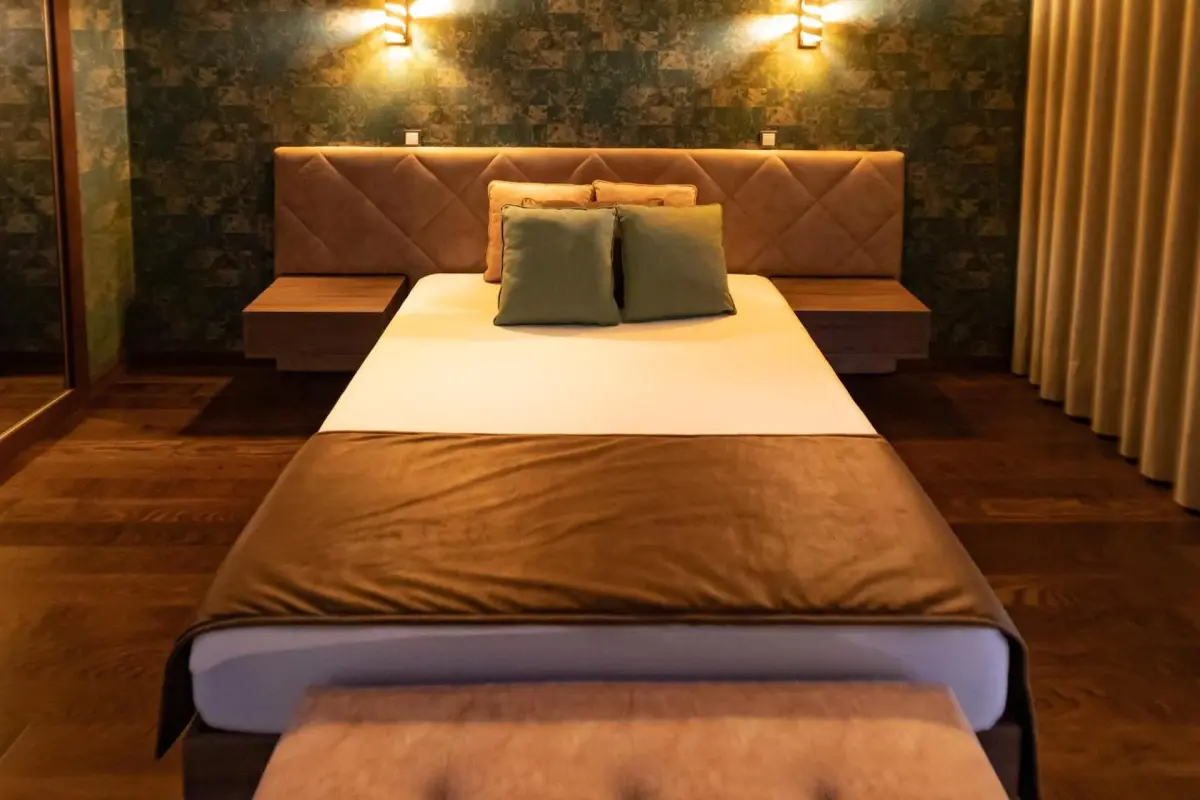 Golden Mirror - Imagem 85