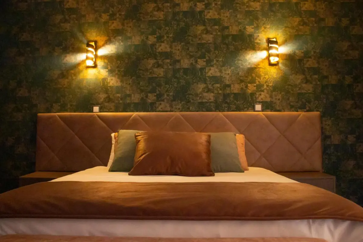 Golden Mirror - Imagem 91