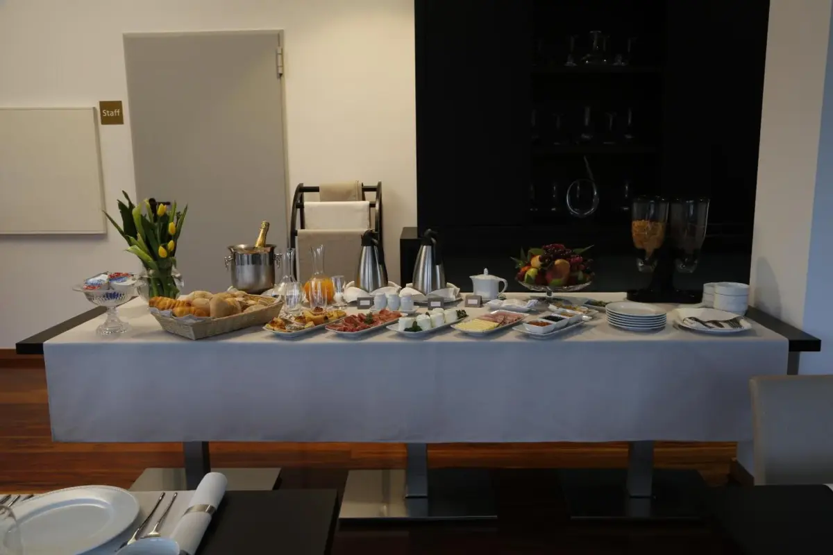 Discover the LBV House Hotel: Comfort and Exceptional Service for Everyone - Imagem 49