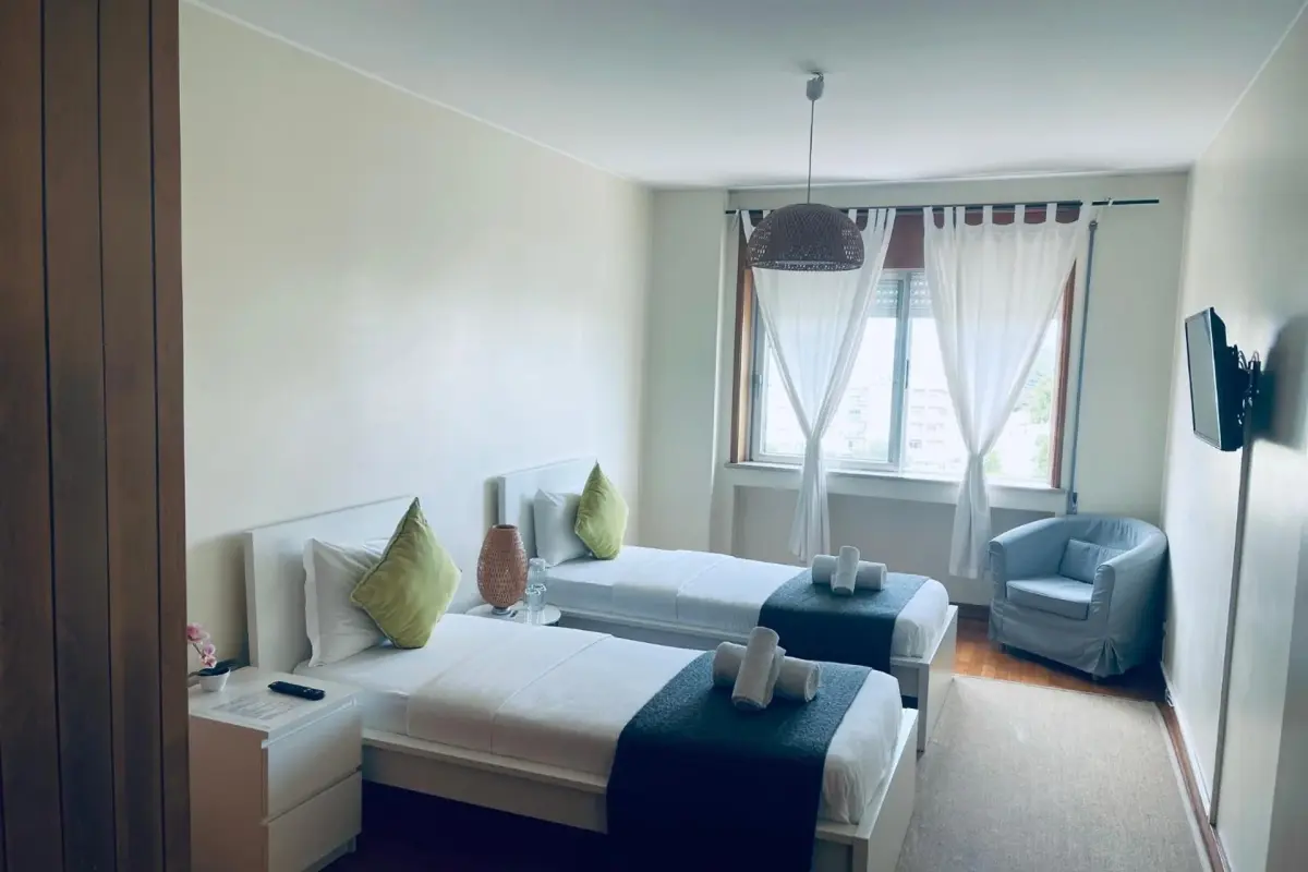 Discover the Origami Porto Residence & Hostel: Your Home in Portugal - Imagem 55