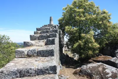 Burg Ansiães