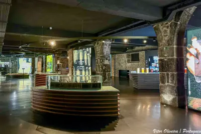Caves Sandeman