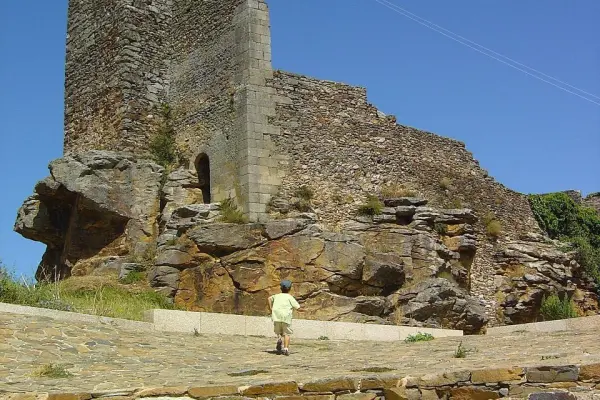 Torre dos Templários de Mogadouro