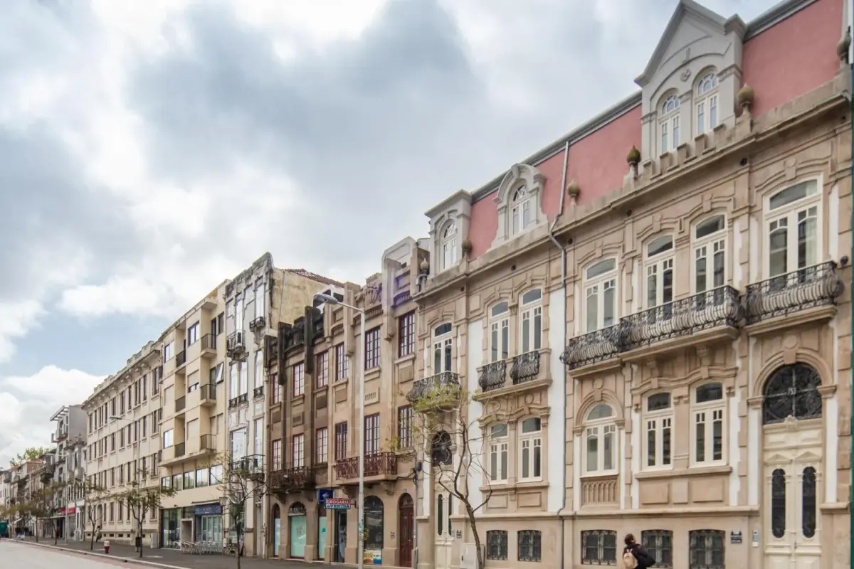 Apartamentos Porto Deluxe - Imagem 6