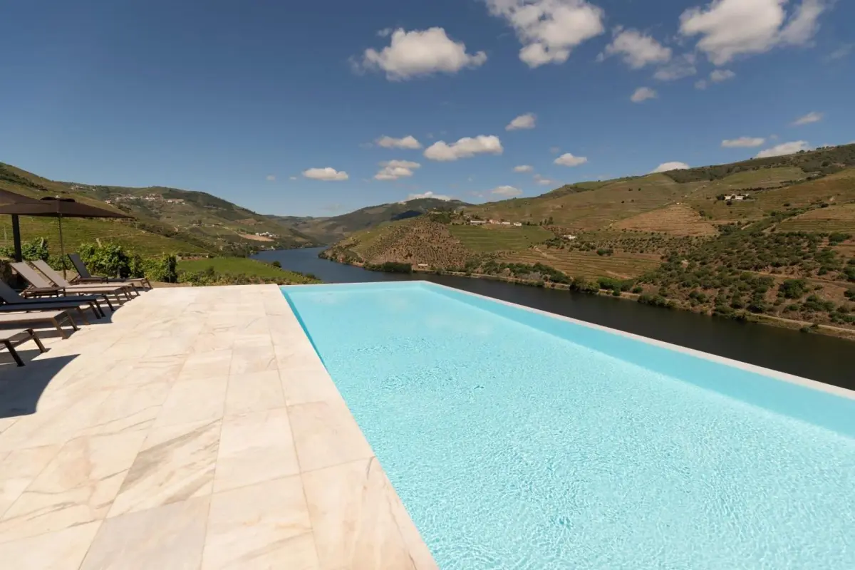 Discover the Charm of Quinta São Luiz The Vine House Douro - Imagem 68