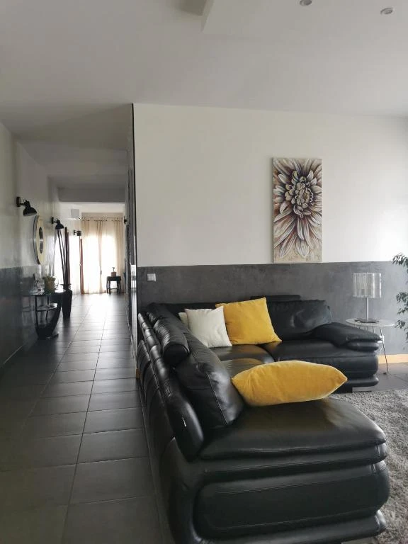 Two-Bedroom Suite – A Flor da Rosa