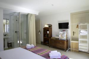 Casa Matriz Séc. XVI \| Double or Twin w/ balcony – photo 4