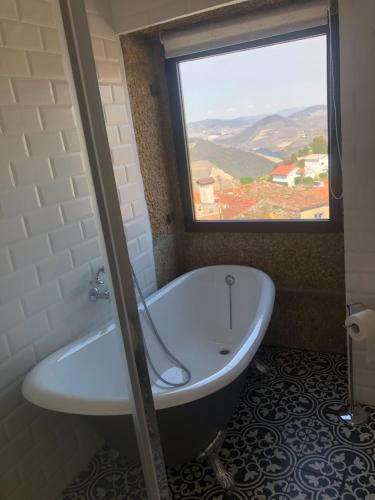 Castas do Douro – foto 3