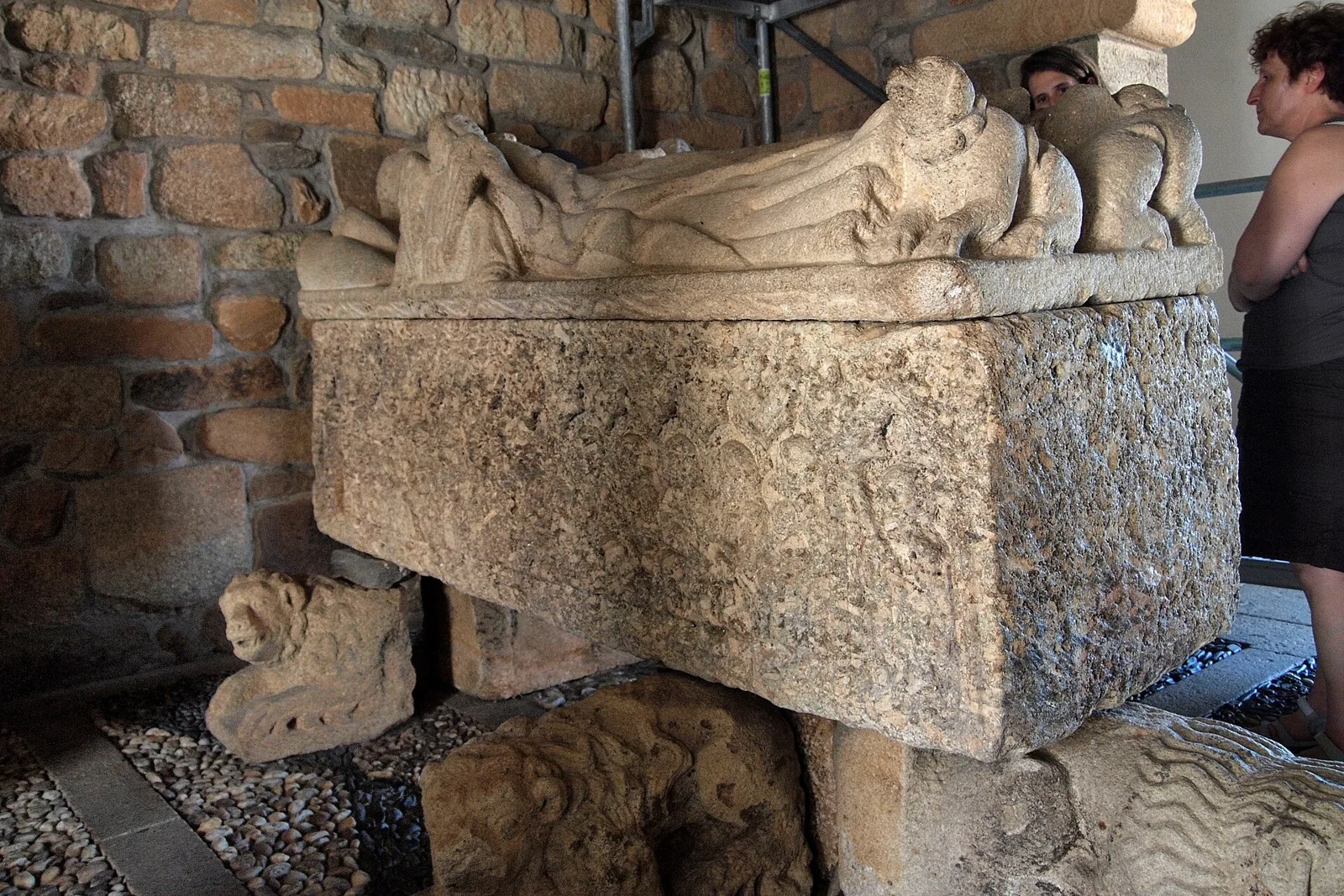 Tomb of D. Afonso Pires in the Chapel of São Pedro de Balsemão